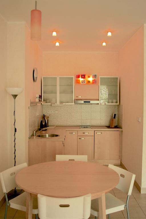 Modern And Cozy Apartment Close To Center Прага Экстерьер фото